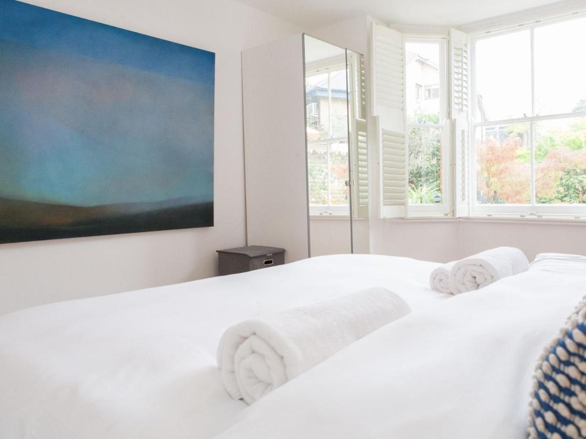 Pass The Keys Garden Apartment In Stockwell ลอนดอน ภายนอก รูปภาพ